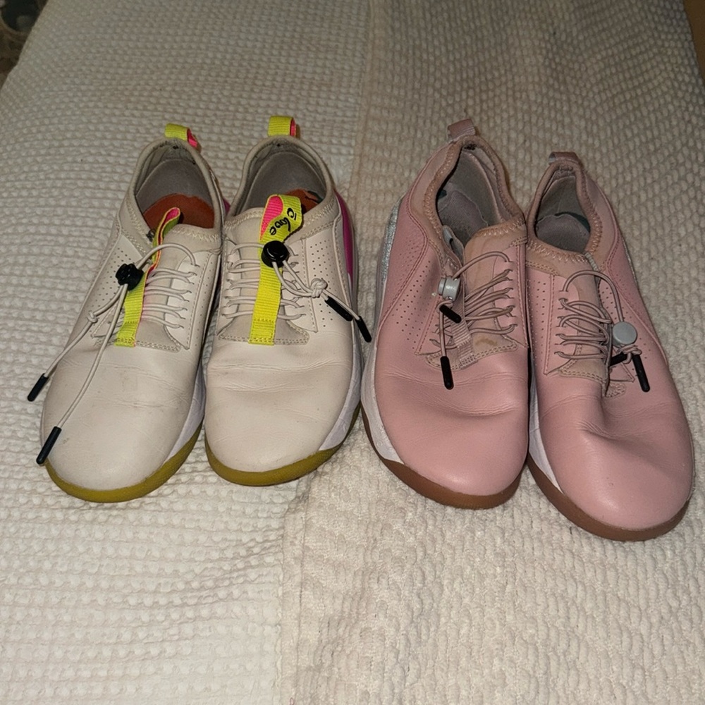 CLOVE NURSING SNEAKERS // *2 for 1*